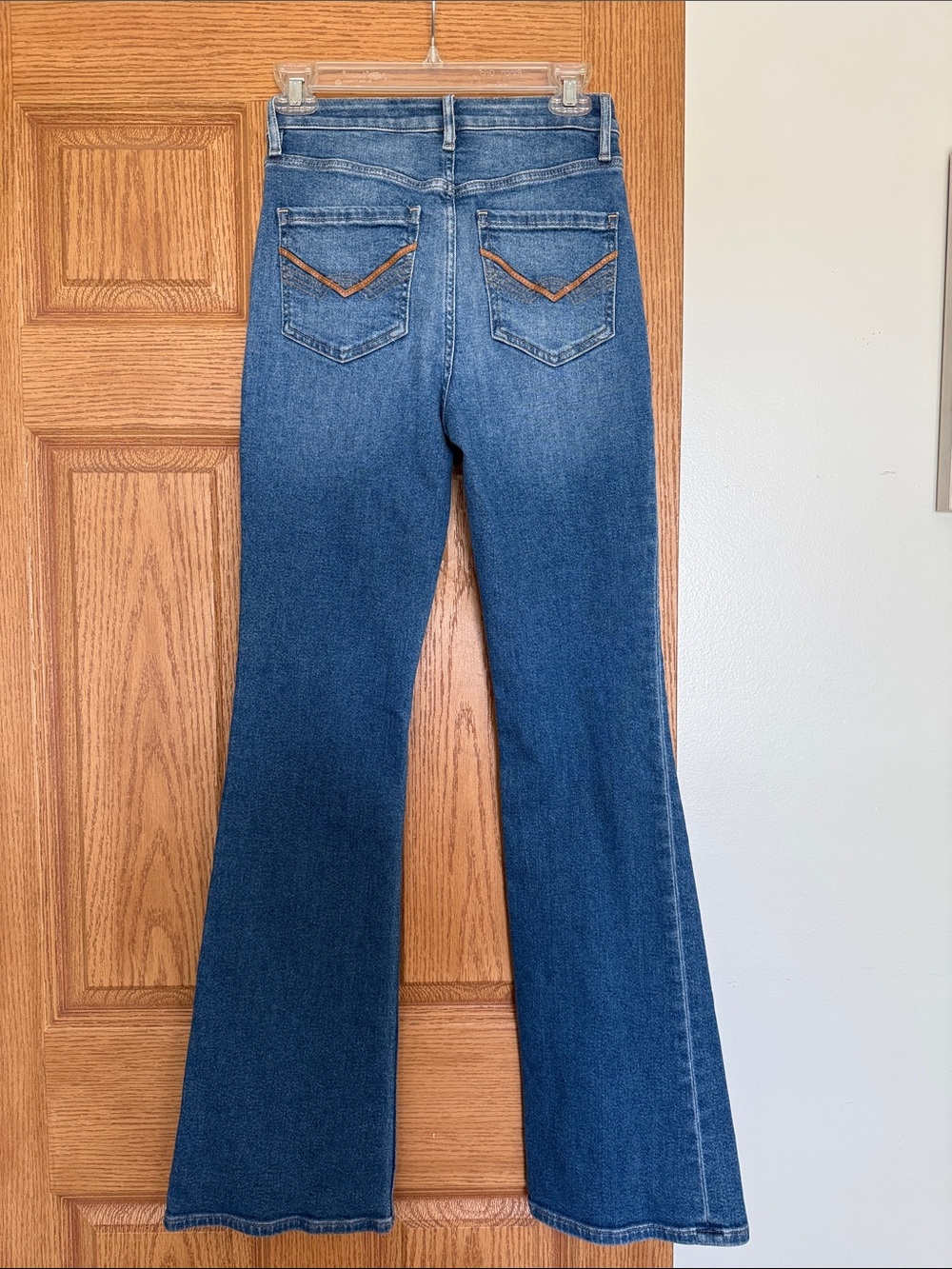 Idyllwind Medium Blue High-Rise Flare Jeans - Picture 3 of 3